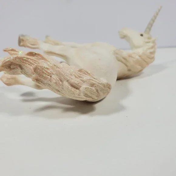 2004 Schleich White Unicorn Glitter Sparkle Mane And Tail Figurine 4 Inches - Picture 13 of 15